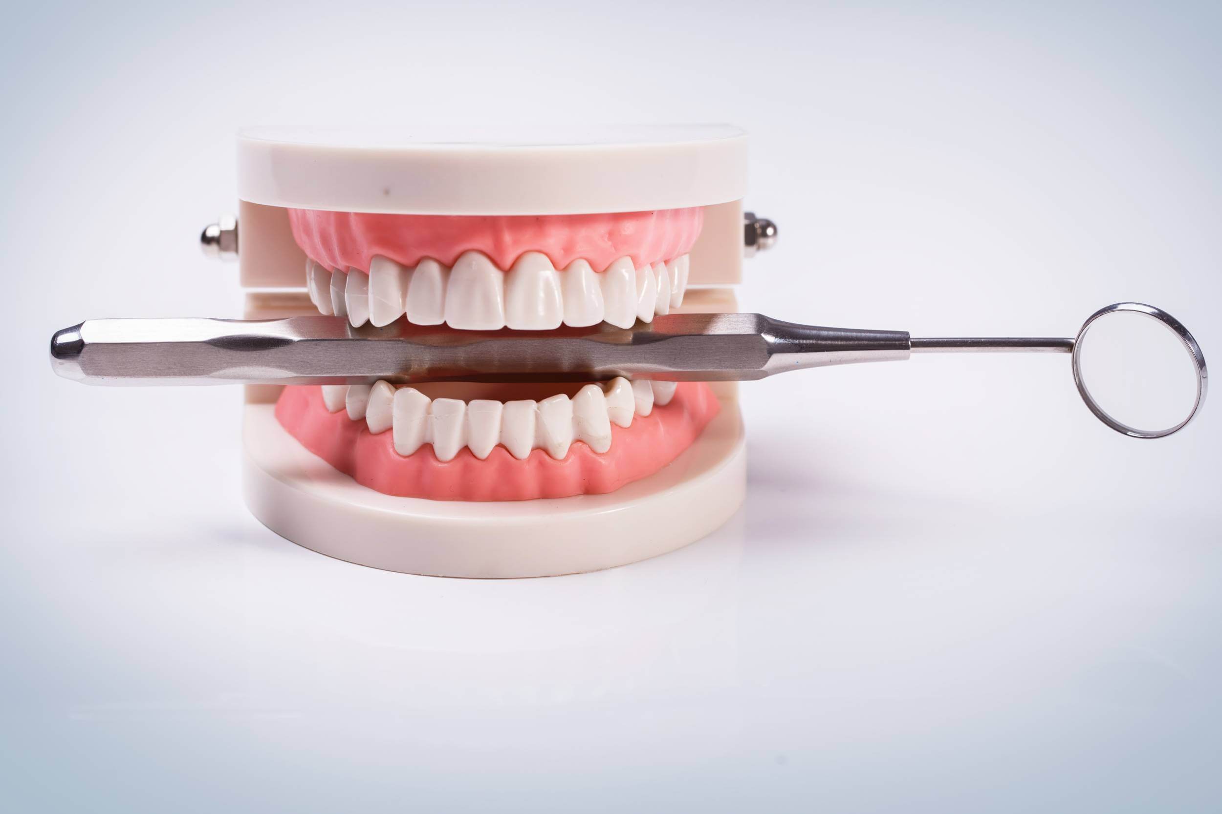 Protez Dişler Nasıl Saklanmalıdır?