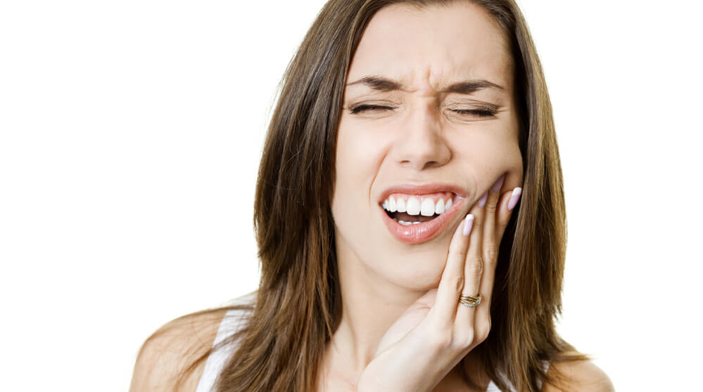 Diş Sızlaması Neden Olur?
