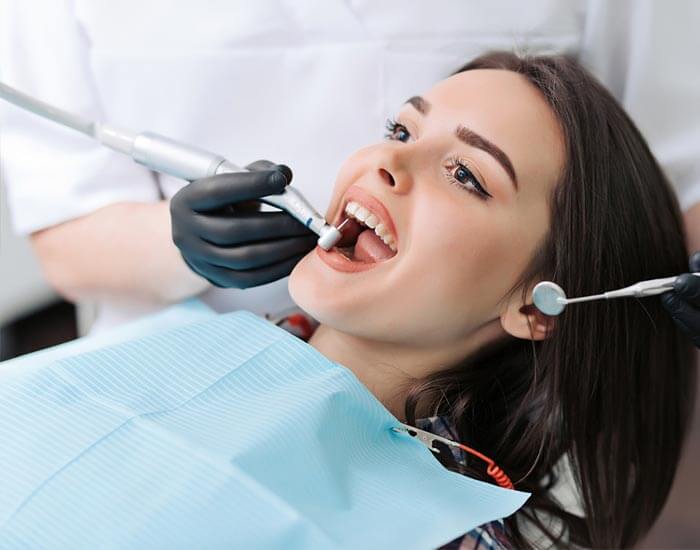 Yetişkinler İçin Koruyucu Diş Hekimliği Alanında Neler Yapılmalıdır?